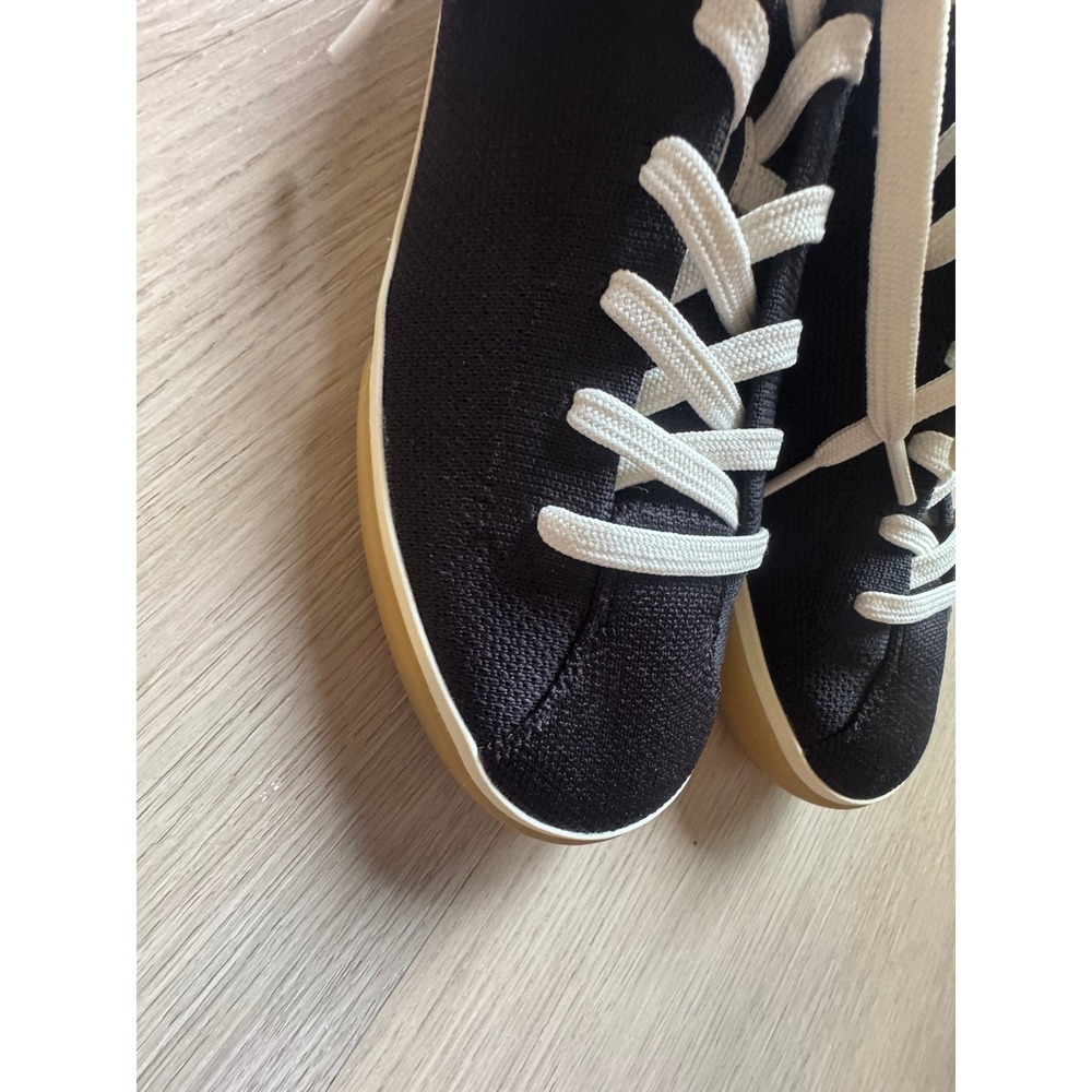 Women's Black Laceup‎ - Picture 6 of 8